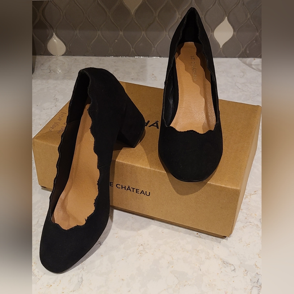 Size 8 Le Chateau Black Heels